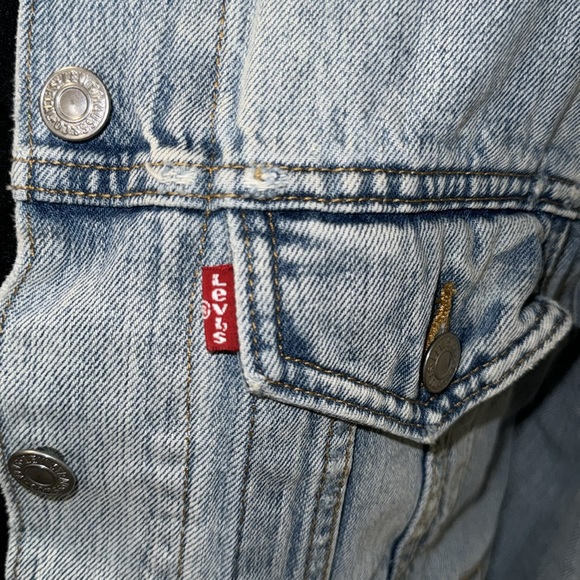 Up cycled Vintage Levi New York Giants Denim Jacket - Picture 3 of 7